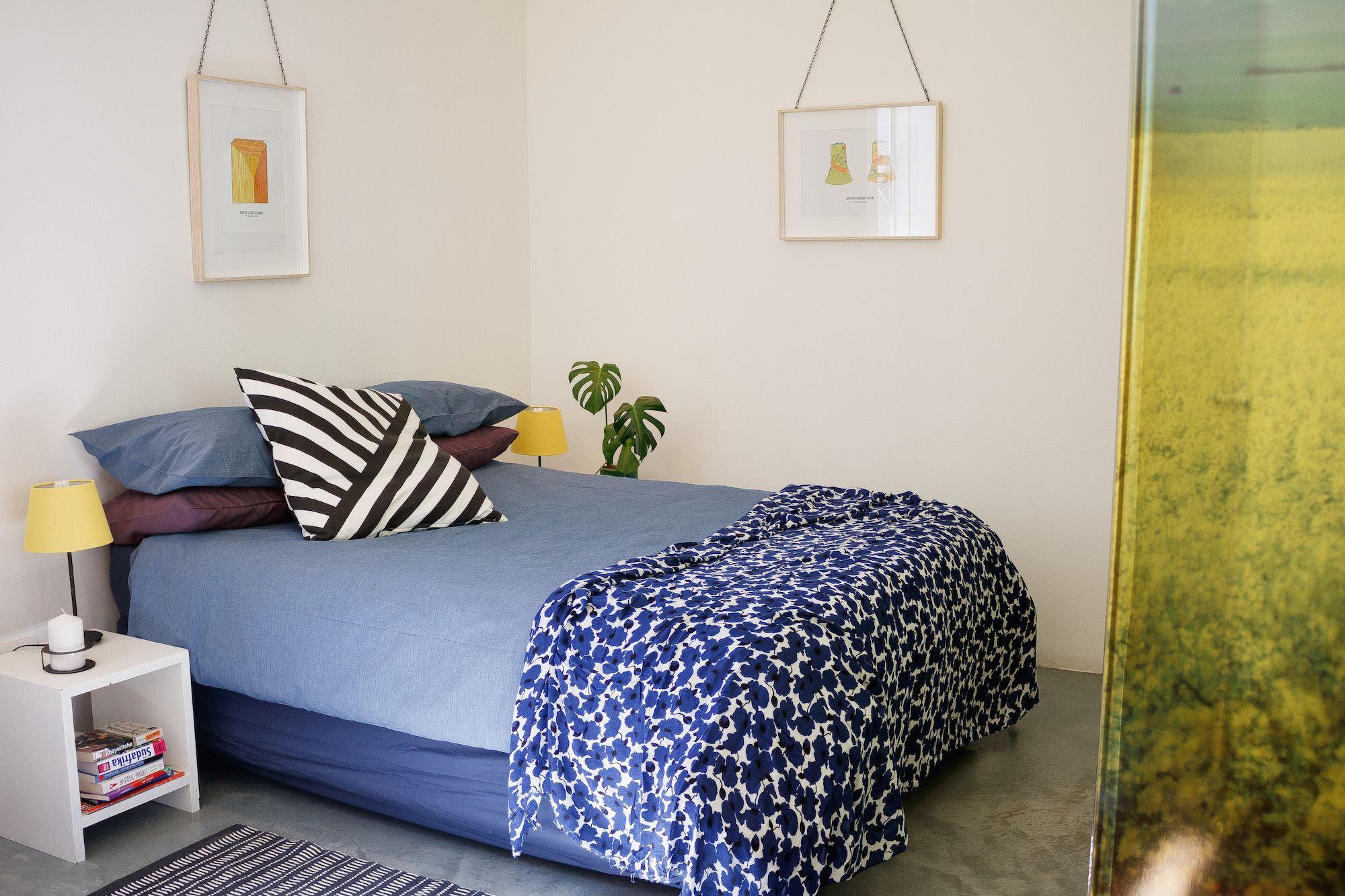 Trendy Art Bachelor in Sea Point | Accommodation Sea Point