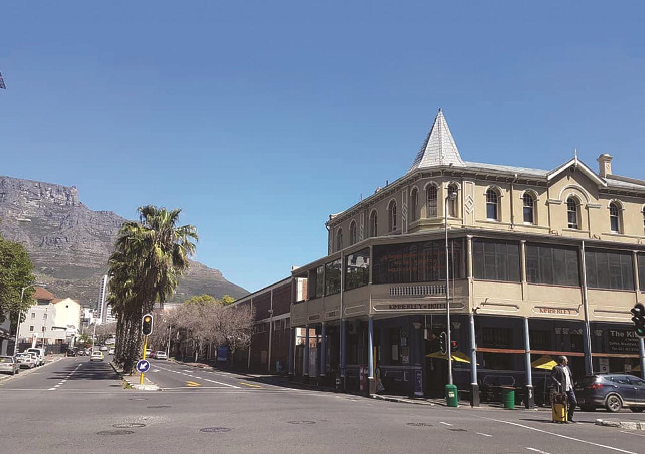Kimbo Lodge Backpackers | Accommodation Cape Town City Centre