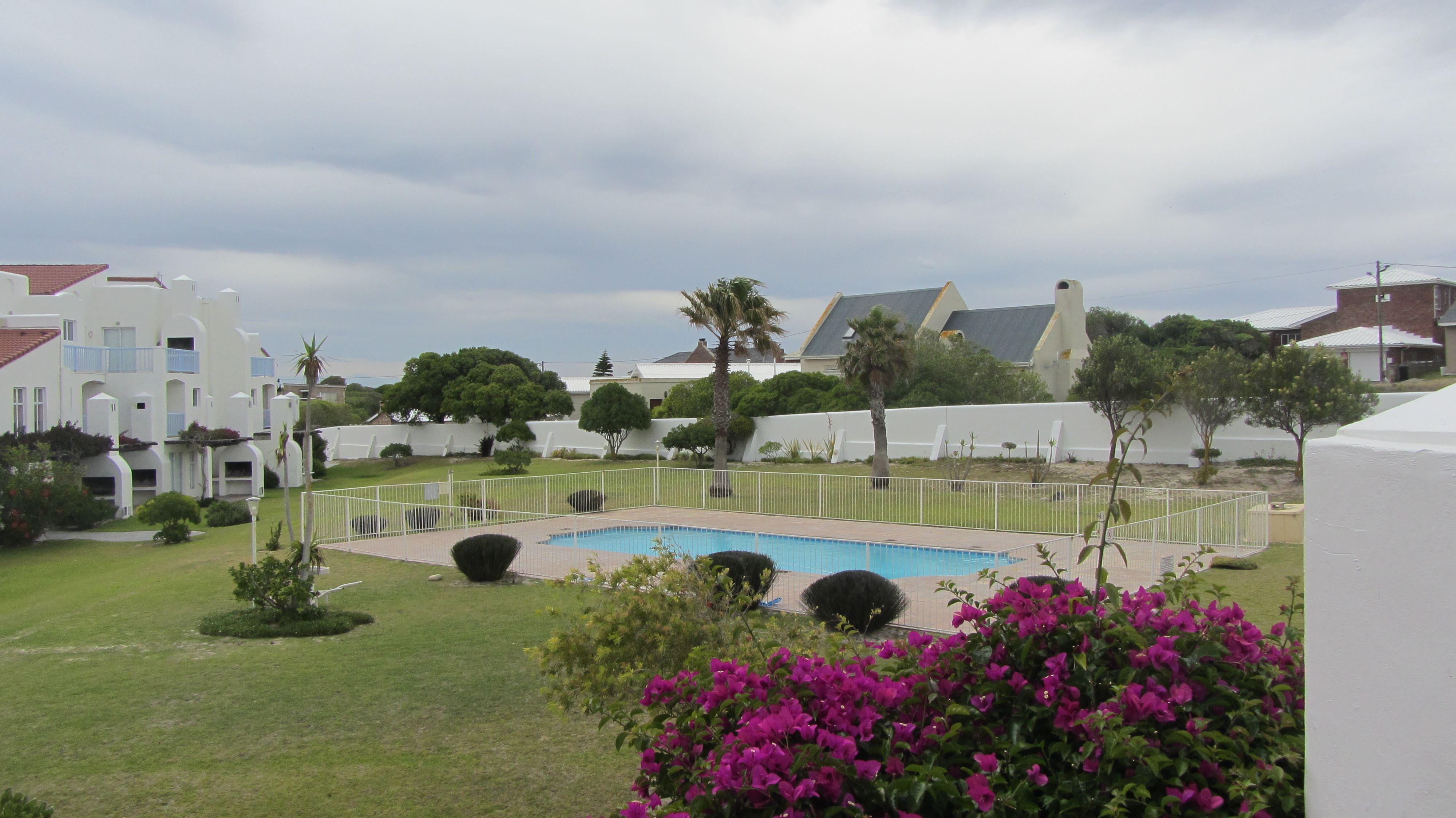 Tides Apartment 26 | Struisbaai Accommodation
