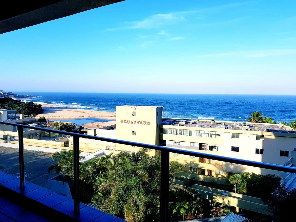 Granada 304 | Self-catering Uvongo Beach