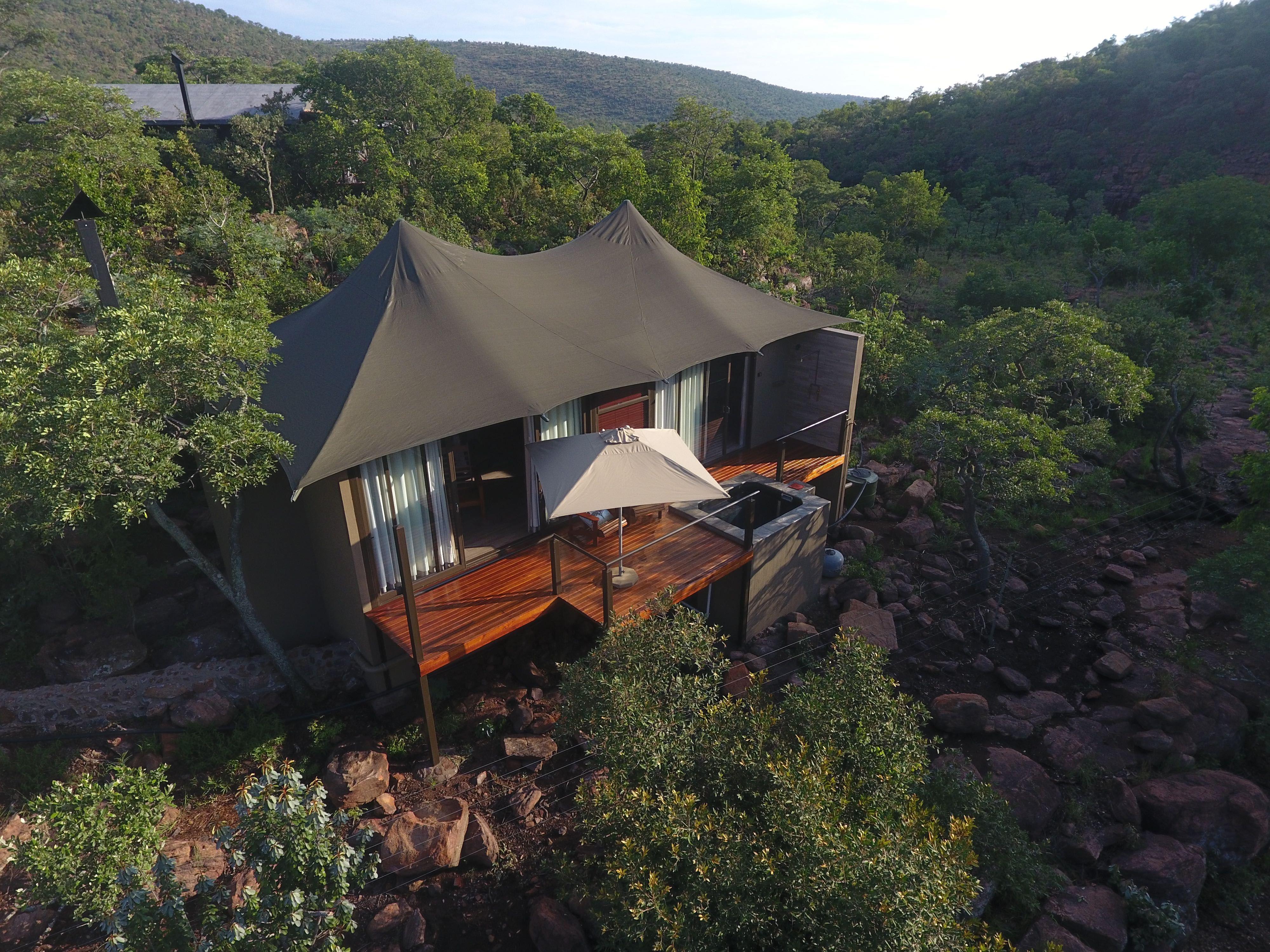 Inzalo Safari Lodge