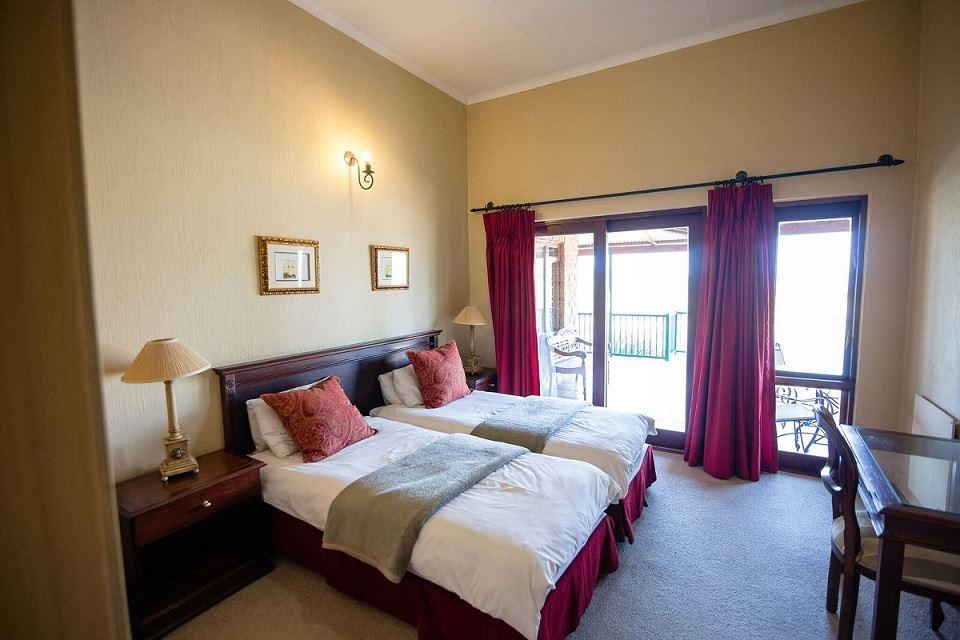 Connemara Unit 2 | Dullstroom Accommodation