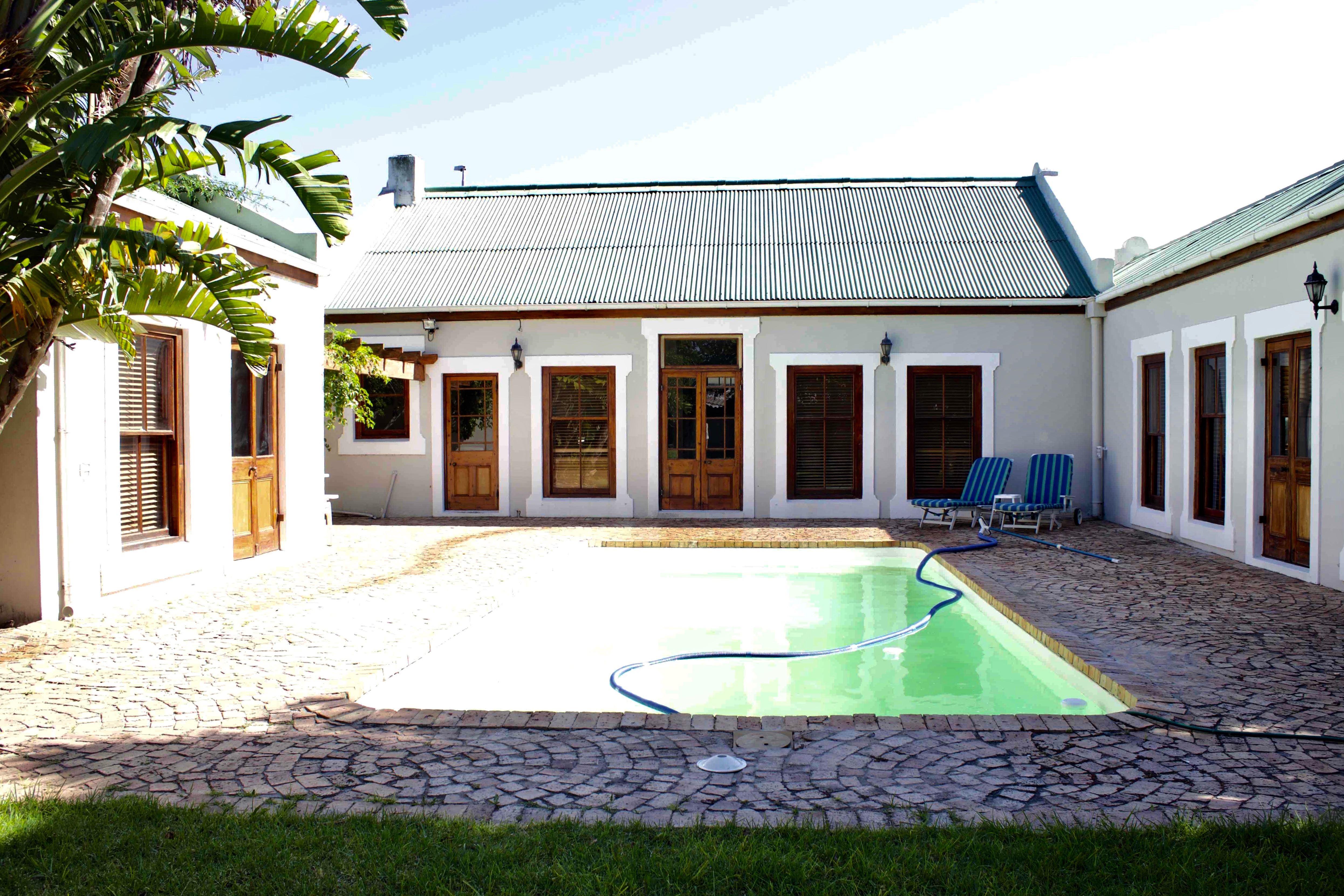 WhaleTime | Hermanus Self-catering