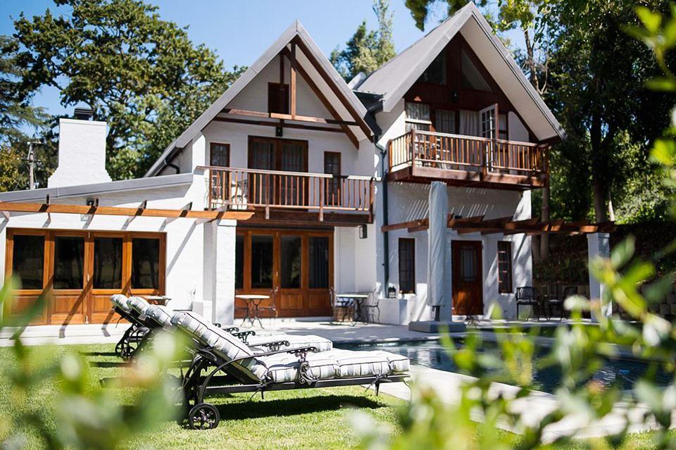 Simonzicht Guest House | Idasvallei Self-catering