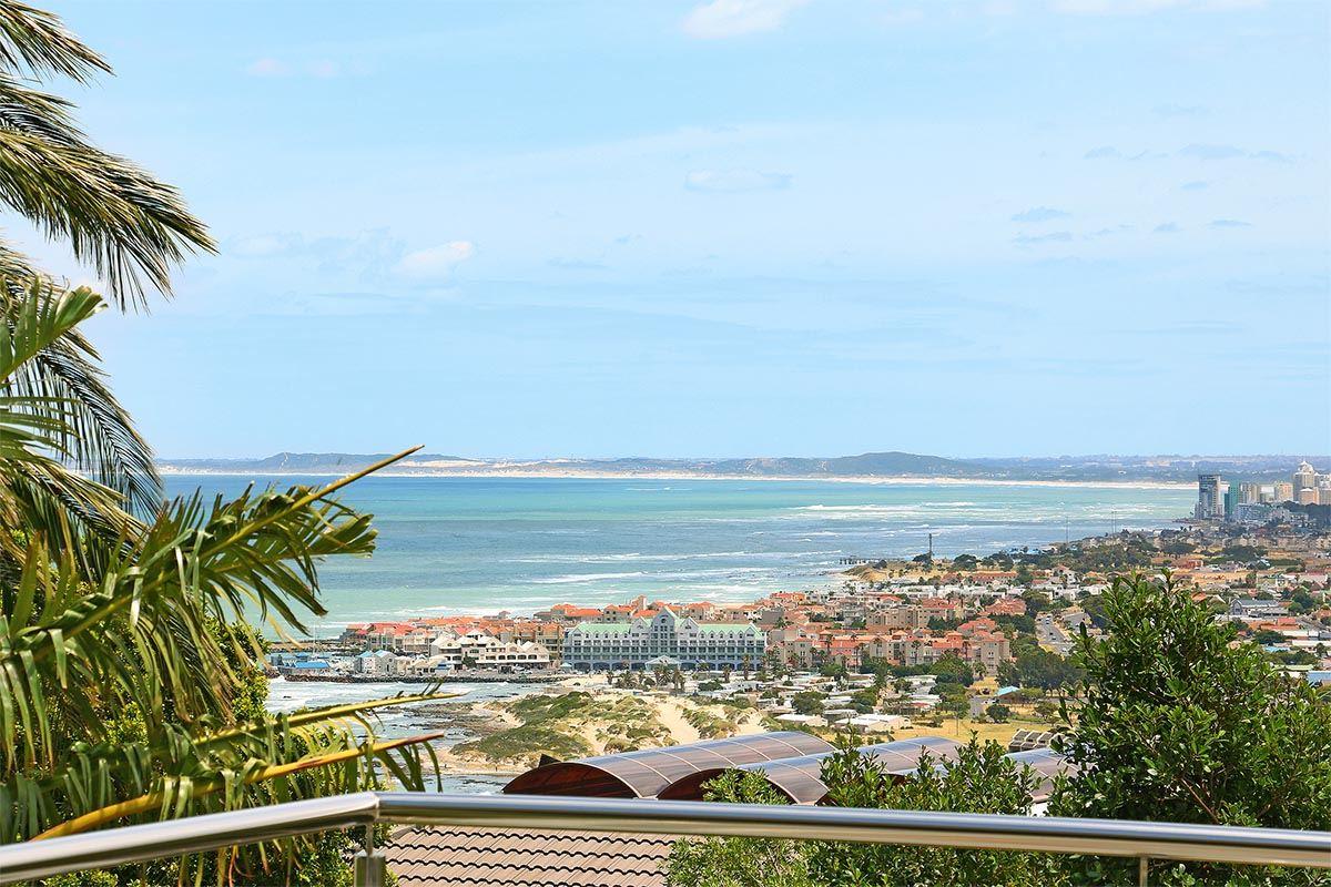 Aurora Views | Accommodation Mountainside