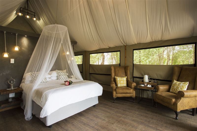 Luxury tent