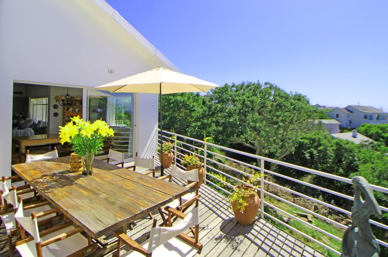 8 Breach Street | Plett Central Self-catering