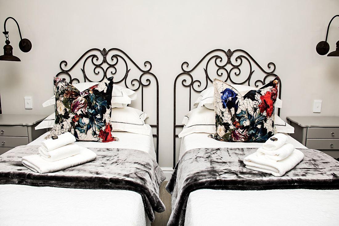 French Karoo Guesthouse | Accommodation Beaufort West