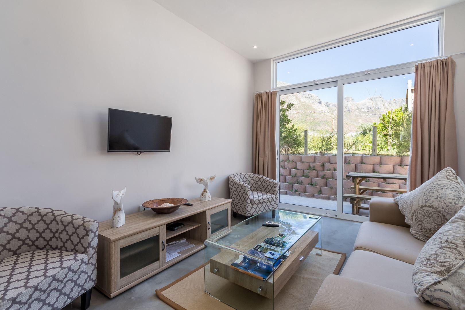 17 Beach Club | Accommodation Hout Bay