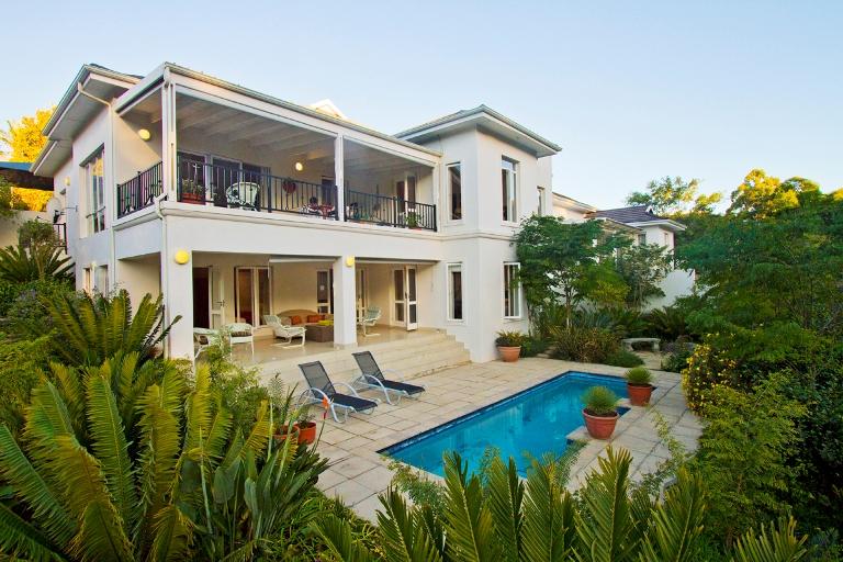 Apple and Spice Guest House | Heather Park Accommodation