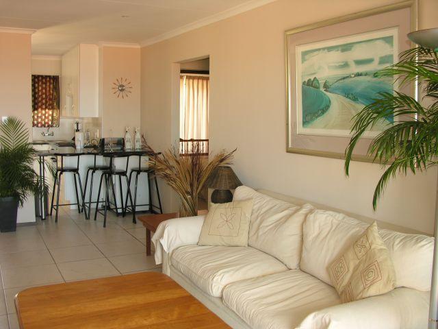 Outlook Cove | Uvongo Accommodation