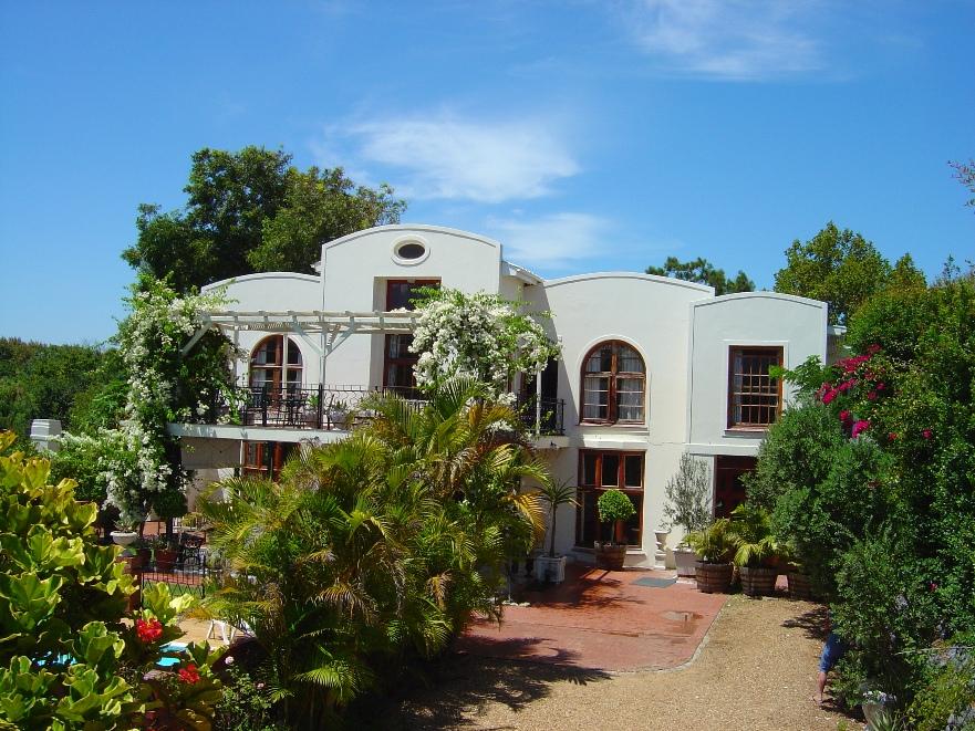 At Villa Fig | Accommodation Constantia