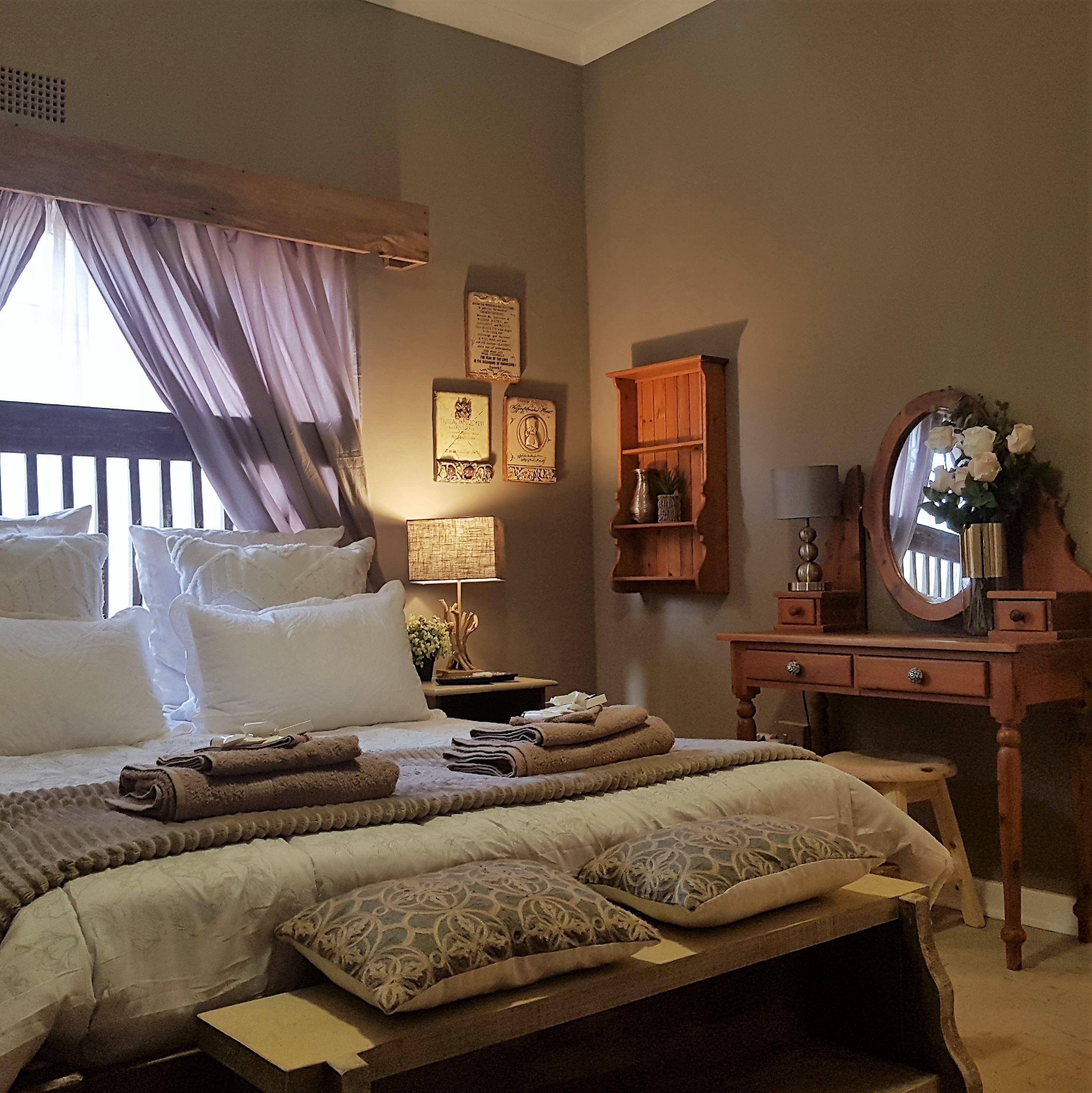 RubyRed Cottage | Bayswater Self-catering