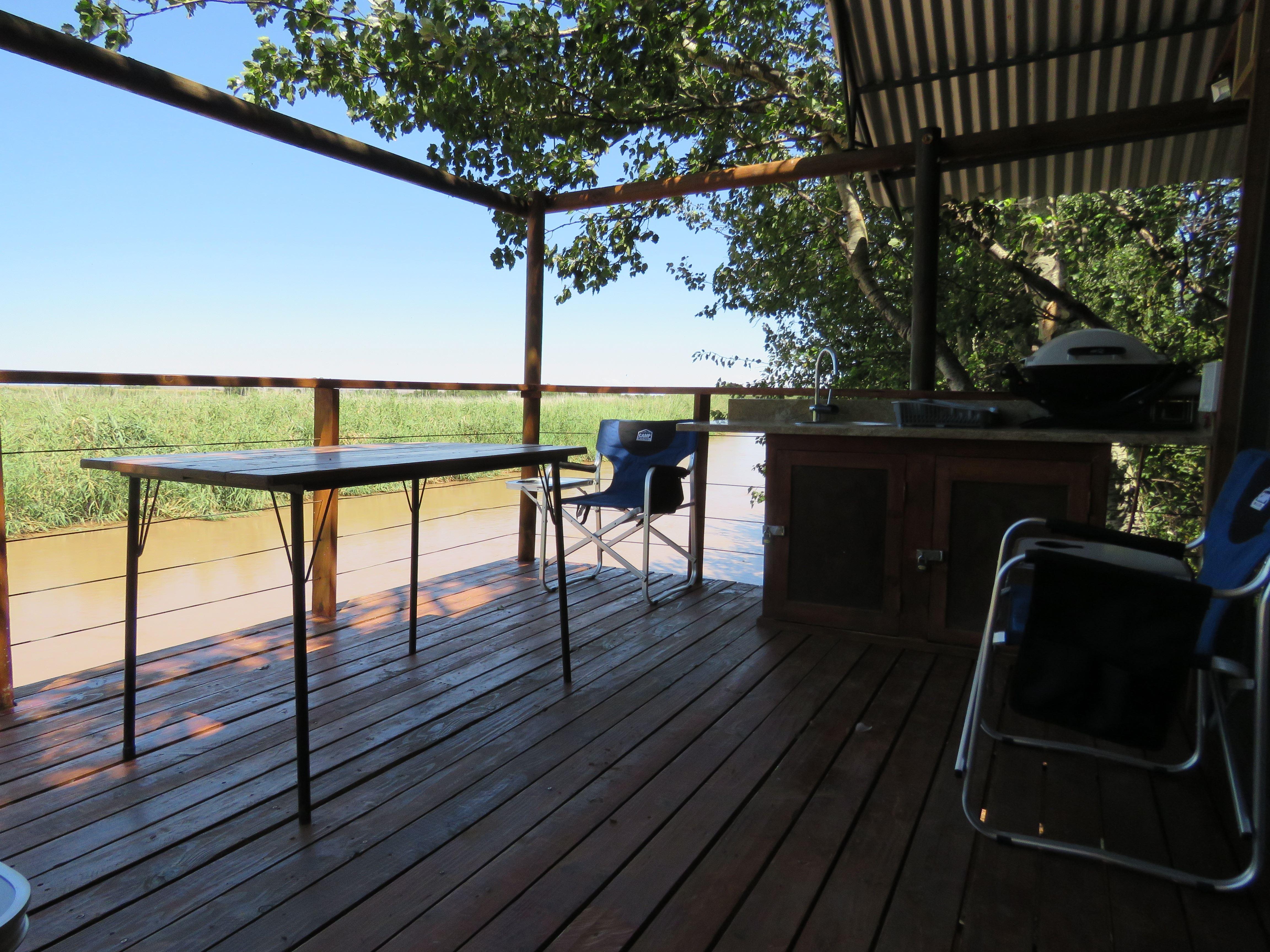 Waterlea-on-River Tented Cabins