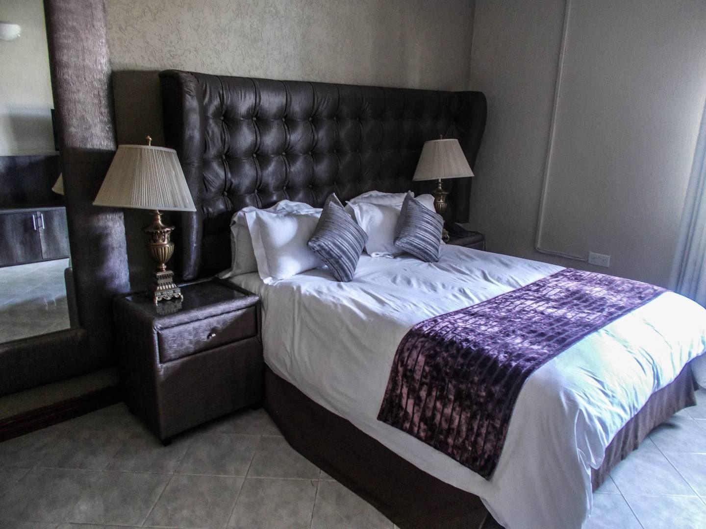 Tecla Lodges | Kalingalinga Accommodation