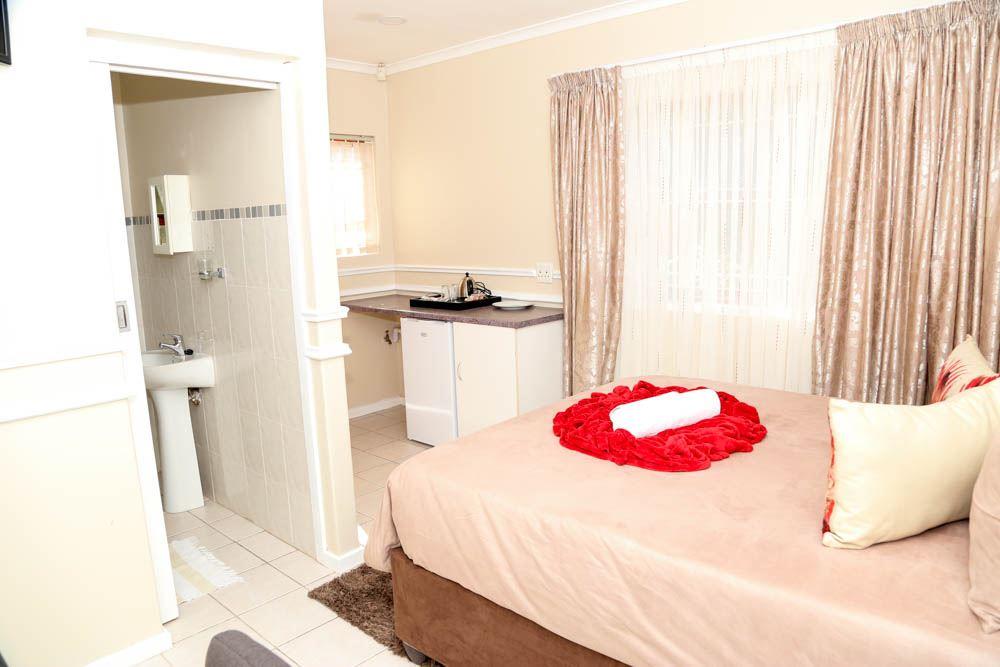 Niche Port Elizabeth Reserve Your Hotel, SelfCatering
