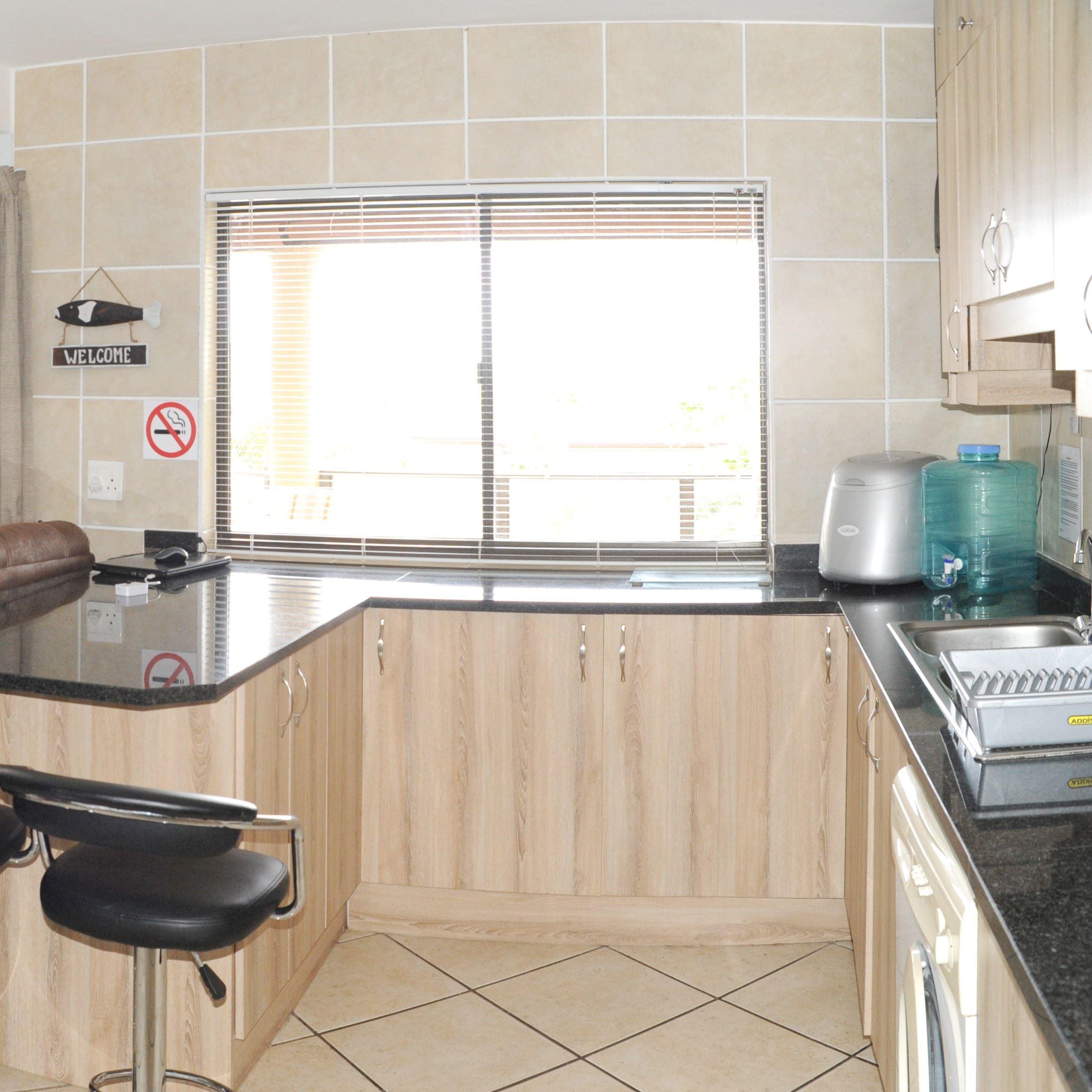 Nautilus Grove 8