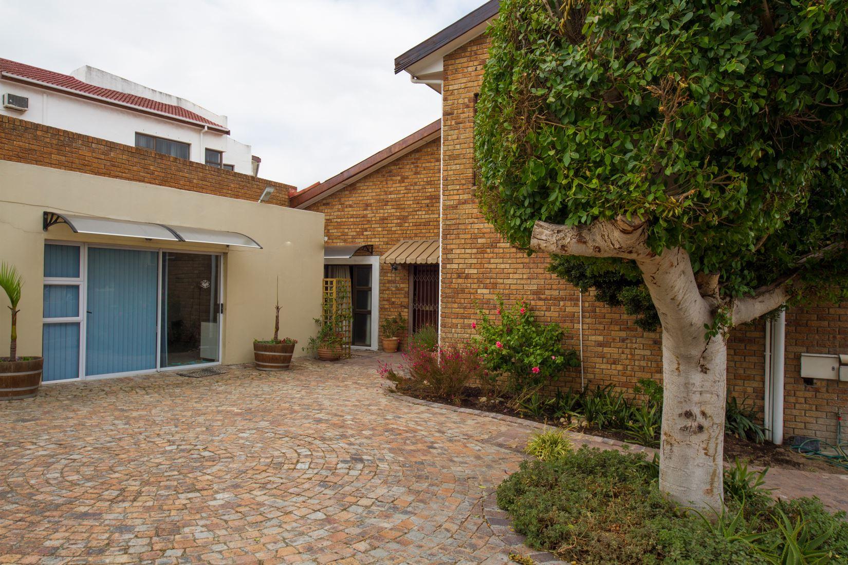 @Abelia Guest House | Heldervue Accommodation