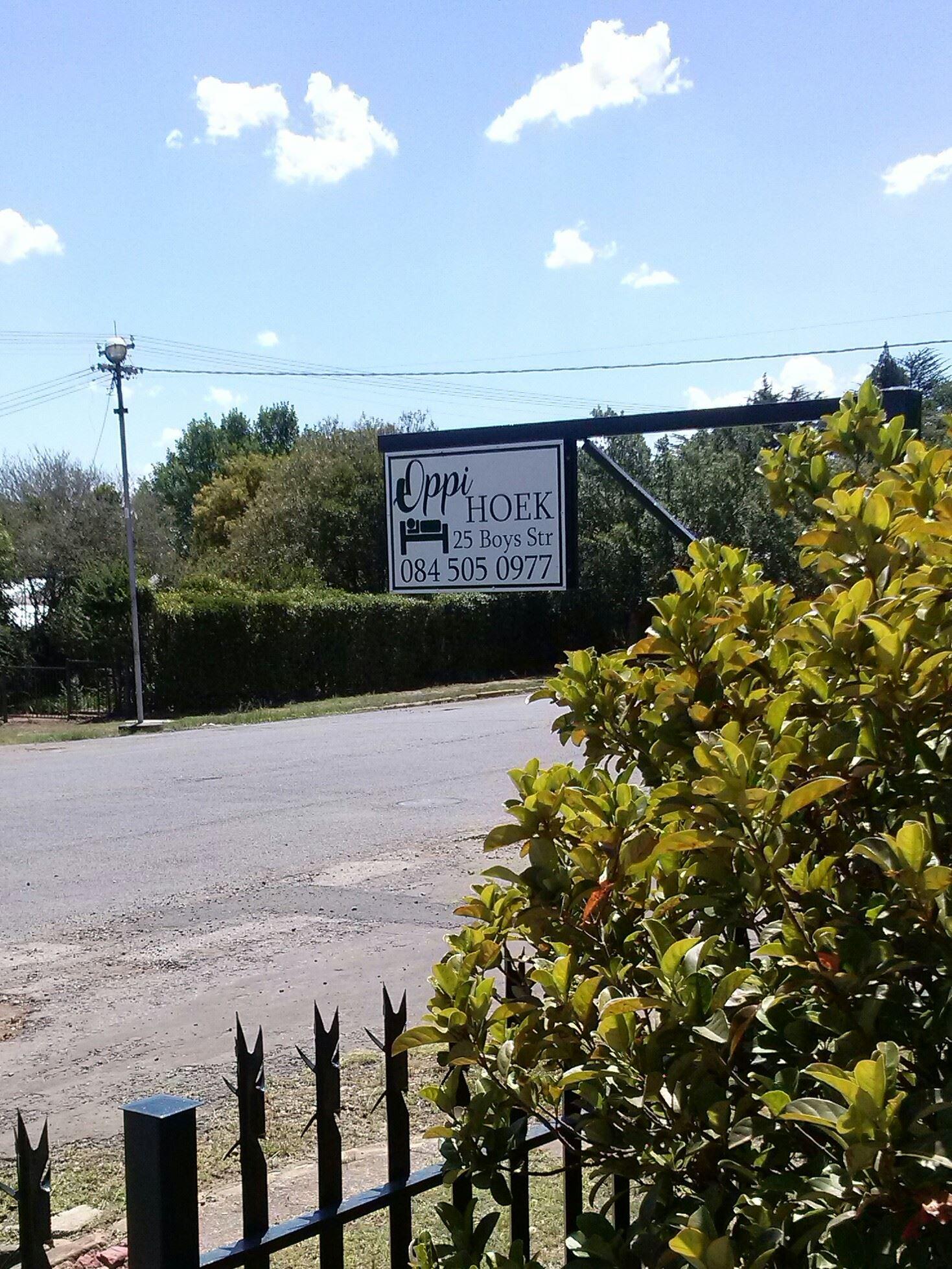 OppiHOEK | Harrismith Accommodation