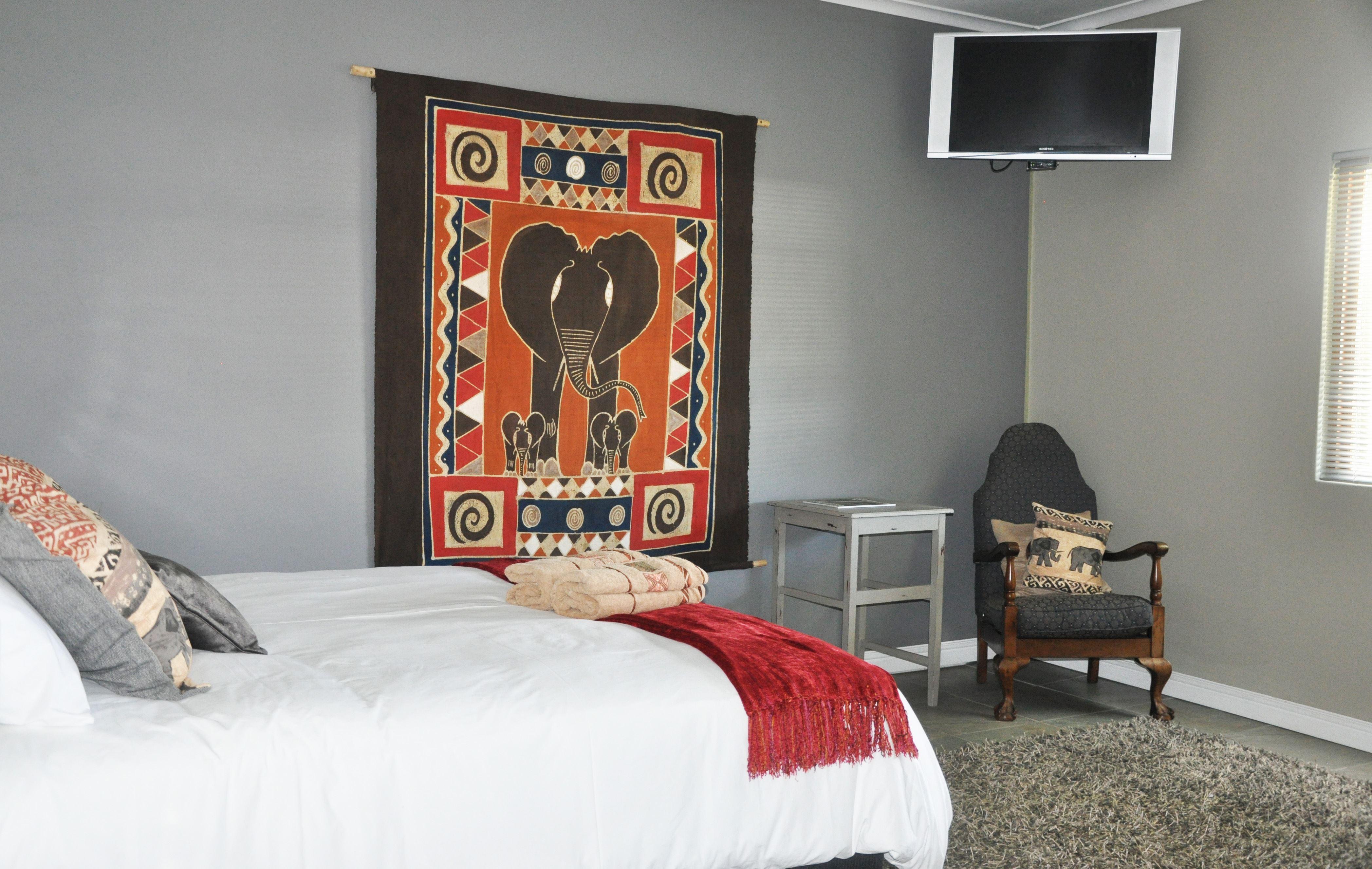 Tenikwa Family Suites | The Crags Accommodation