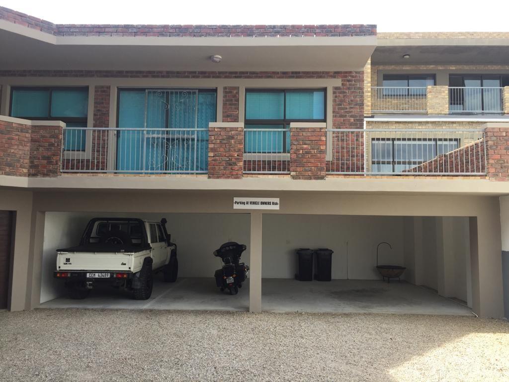 Casterly Rock | De Kelders Accommodation