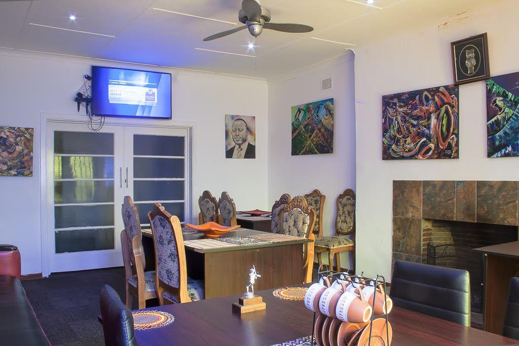 ACN International Regency Lodge | Accommodation Kempton Park