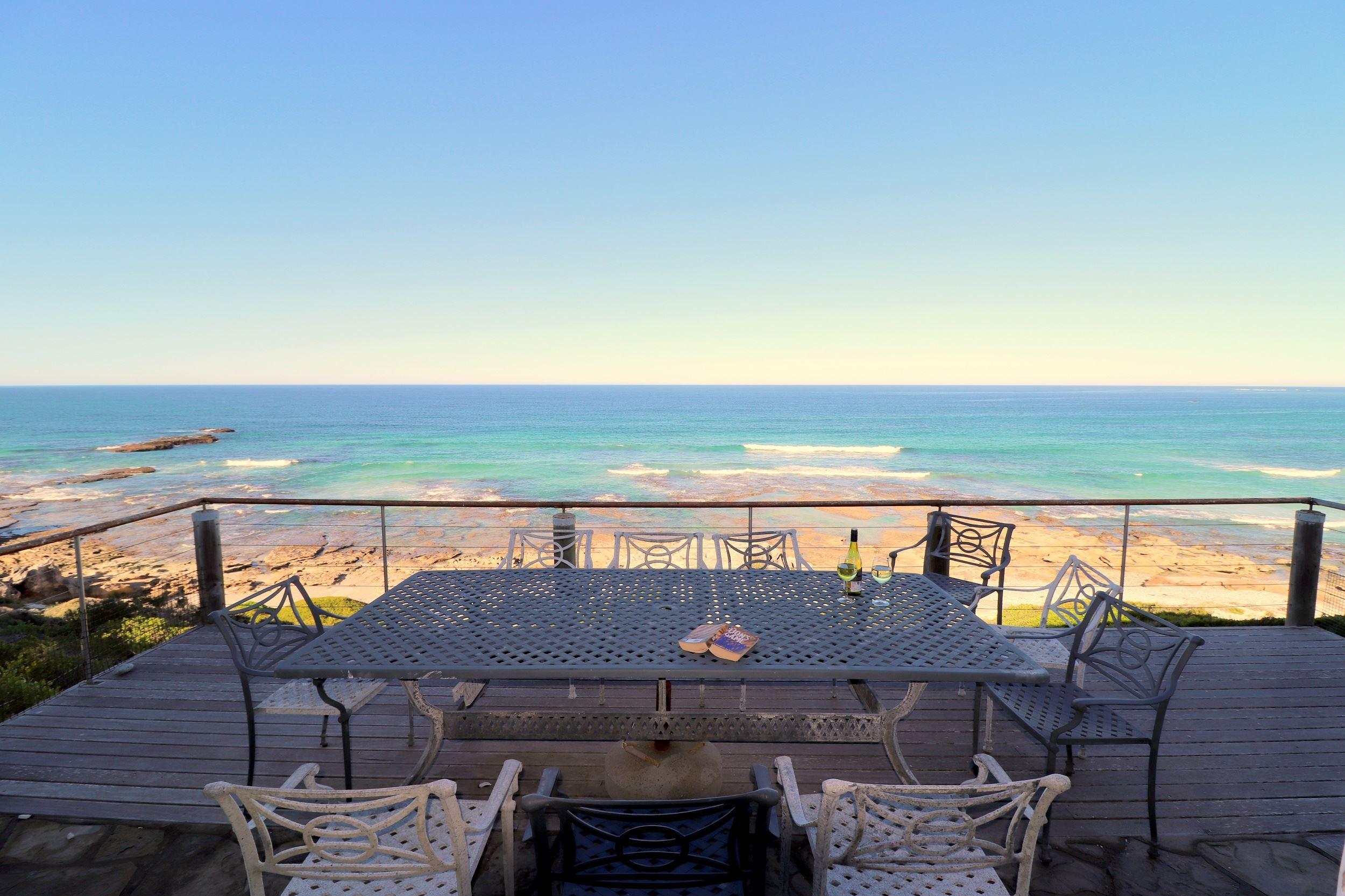 Dinky's Den | Accommodation Arniston