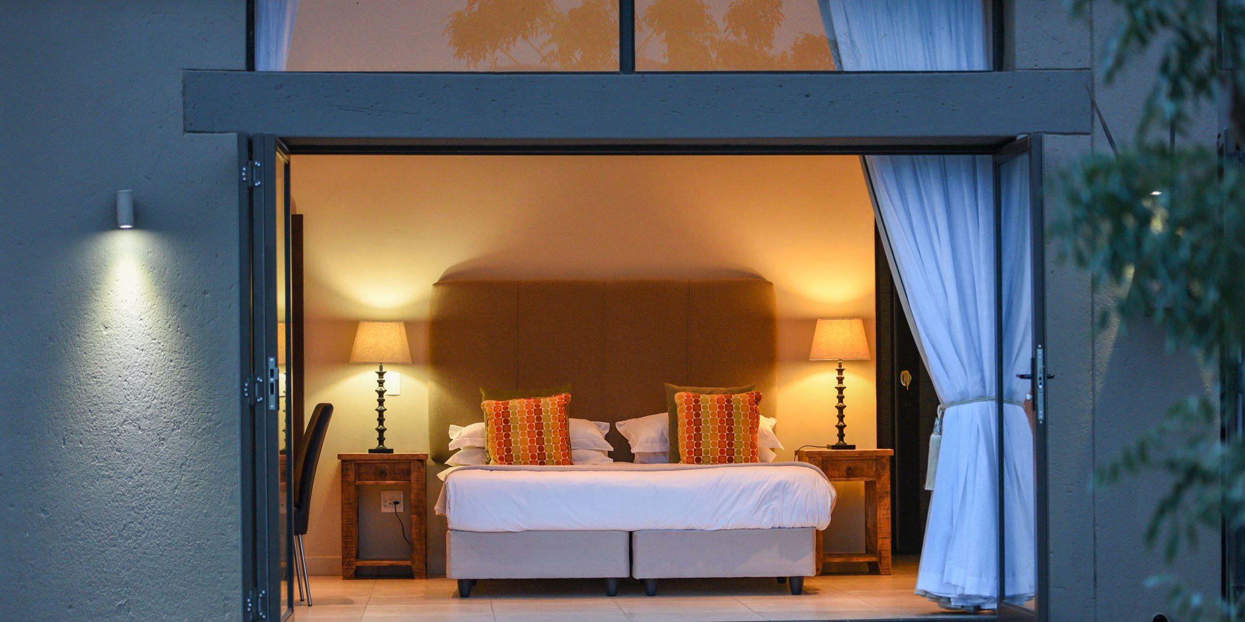 Legend Luxury Three-Bedroom Villa 208 | Mookgopong Accommodation