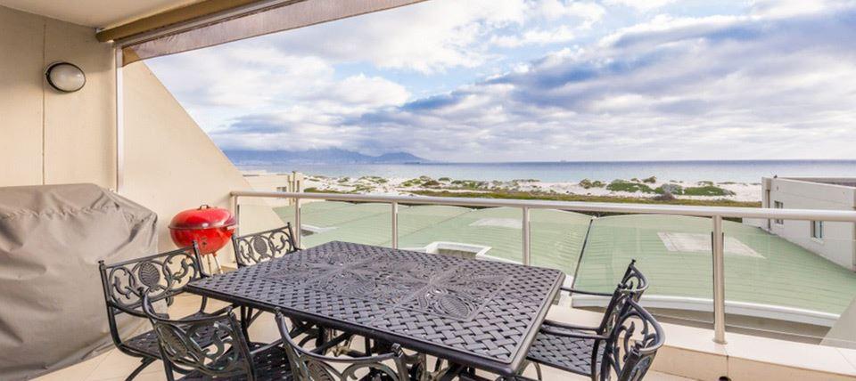 Dolphin Beach Apartment, C107 | Blouberg Accommodation