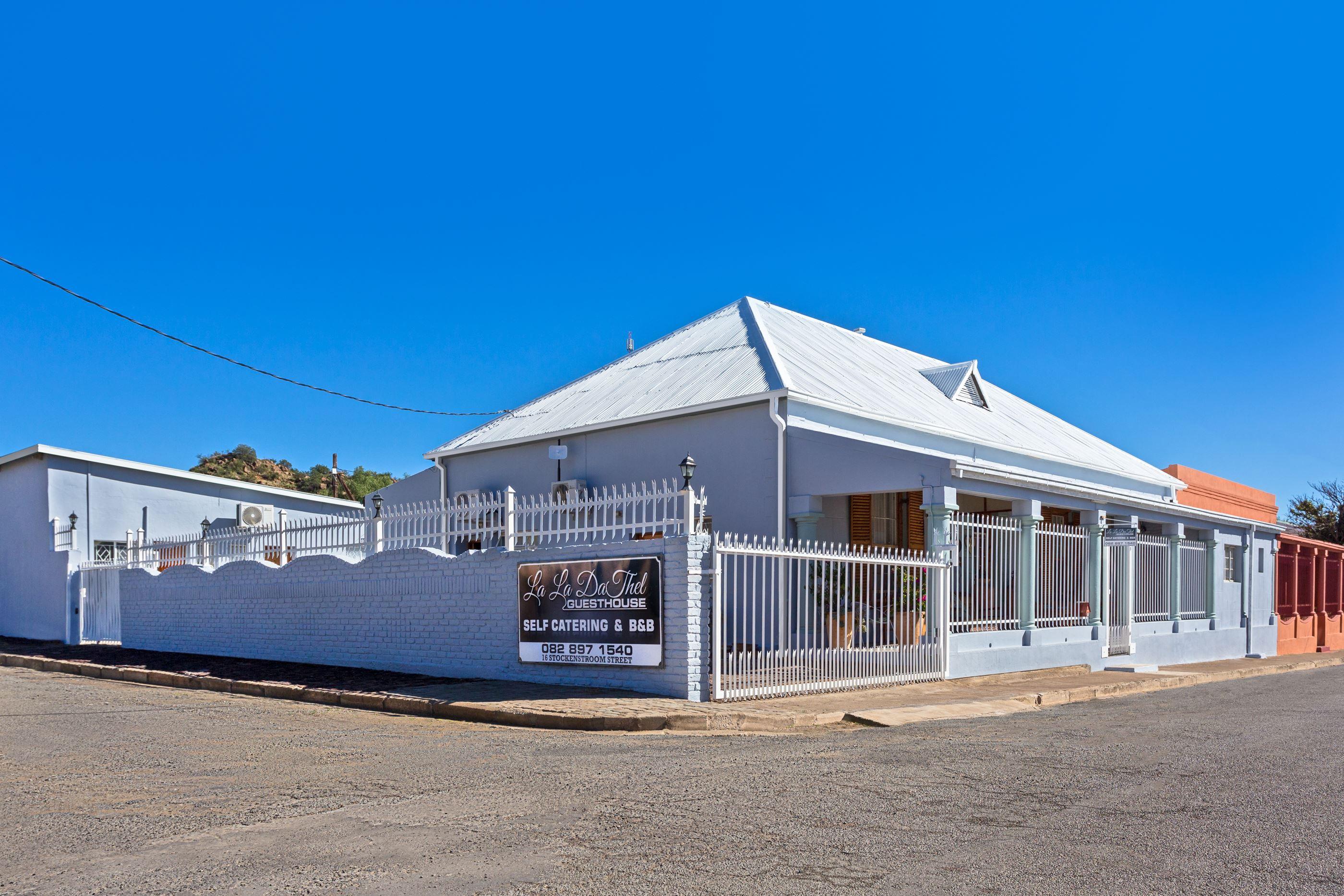 La La DaThel | Accommodation Colesberg