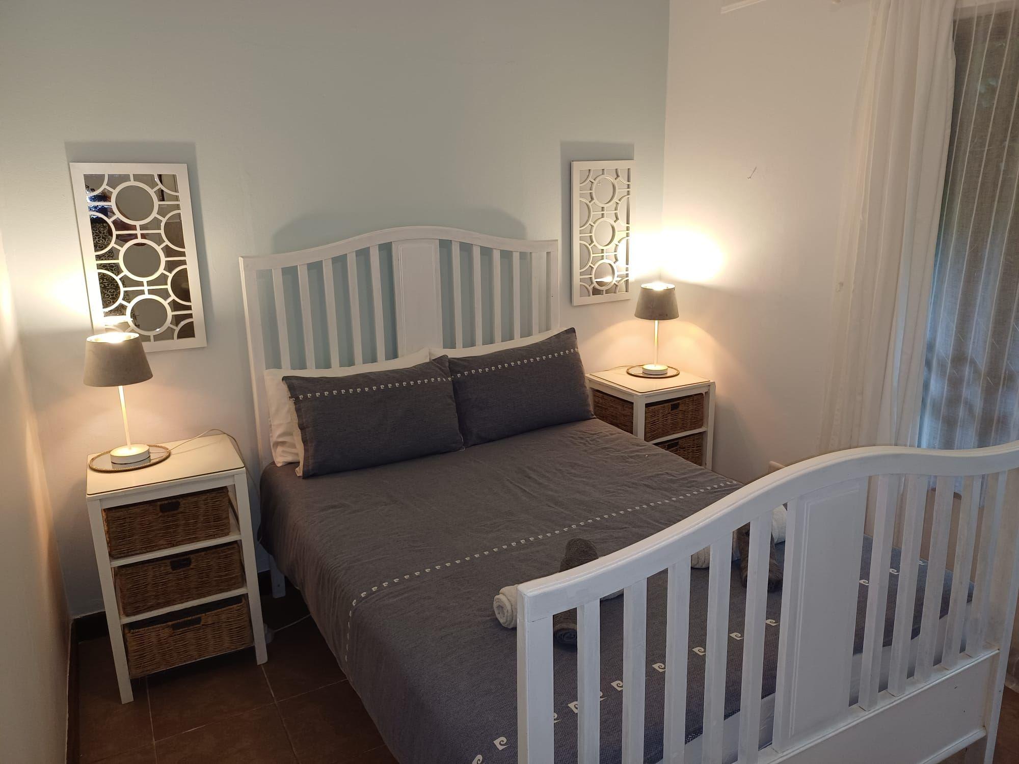 Bare Feet Retreat B&B | Freeland Park Accommodation