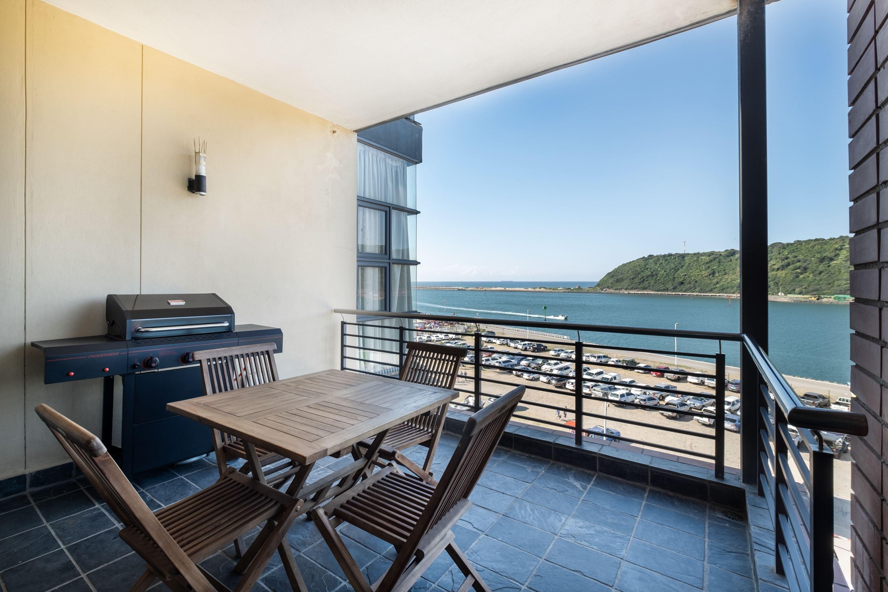 Point Waterfront Apartments