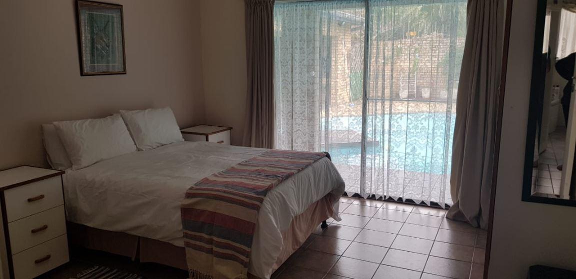 St Lucia House Self Catering