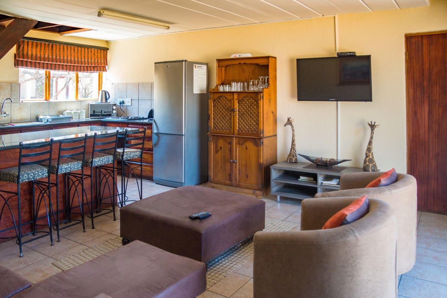 Elephant Lodge 150