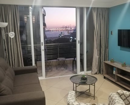 1 Bedroom Beach Apartment Ushaka Durban