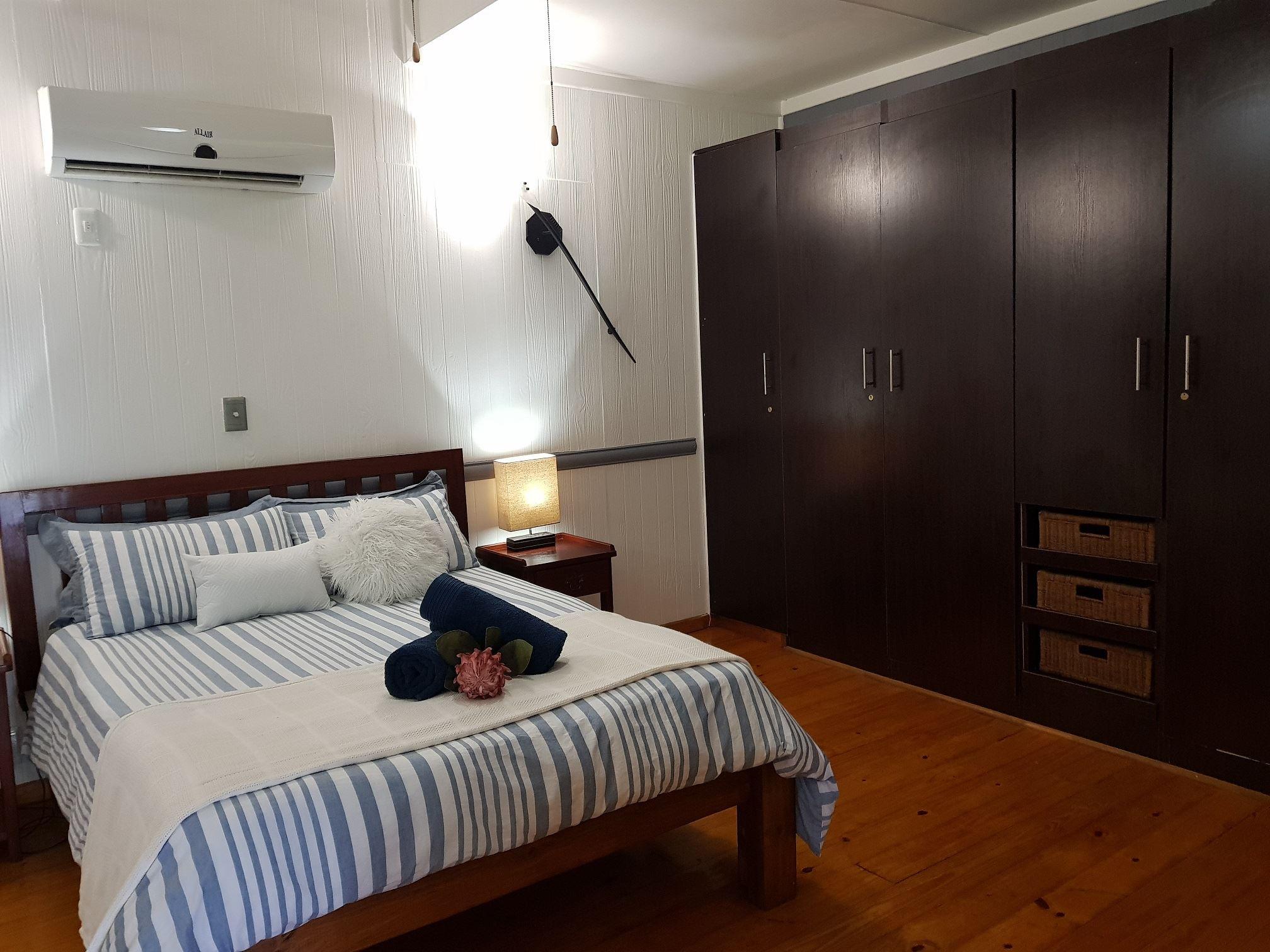 Bedroom with en-suite bathroom