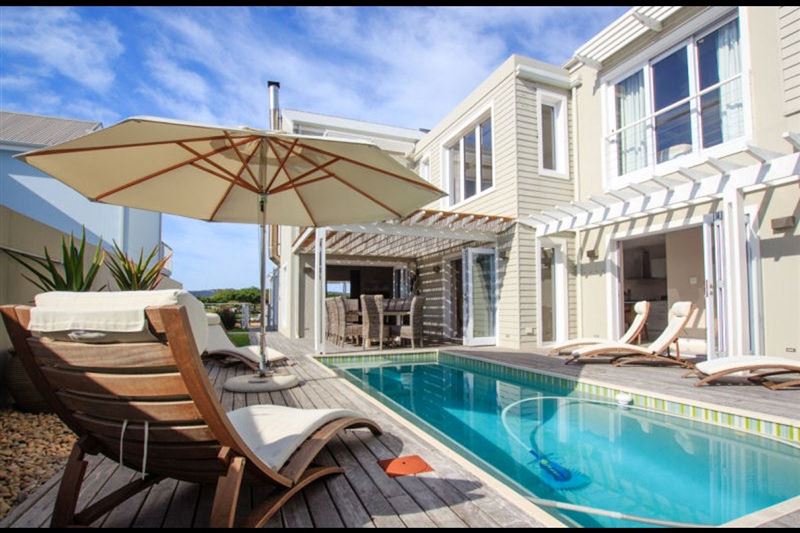 Outdoor swimming pool