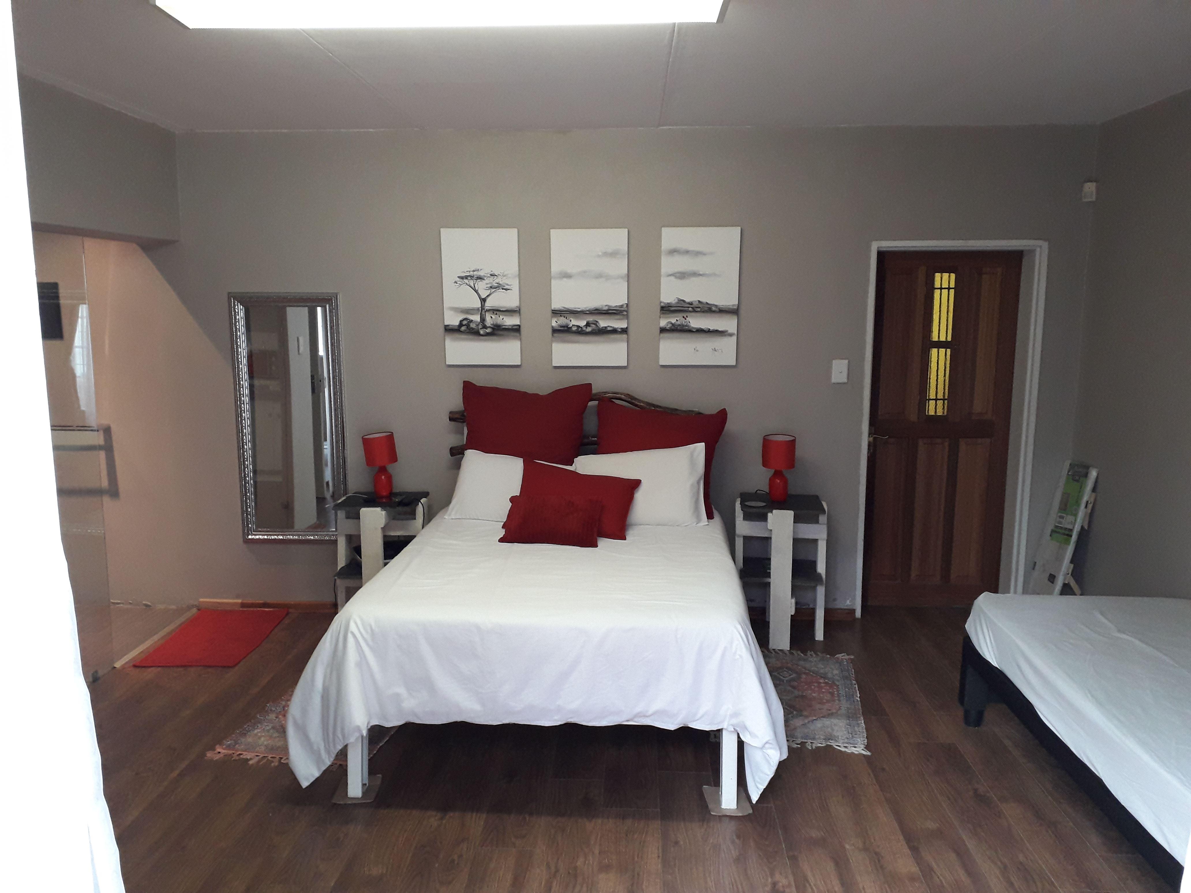 Bio Self-Catering Unit | Accommodation Bayswater