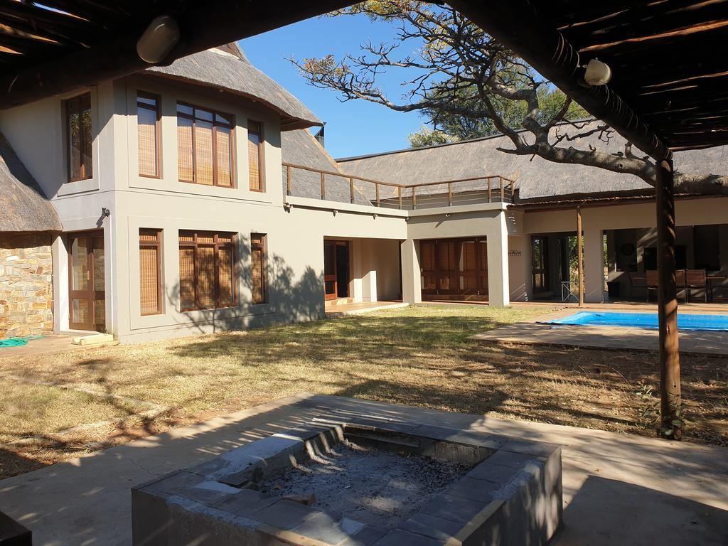 Zebula 165 | Bela Bela Surrounds Specials