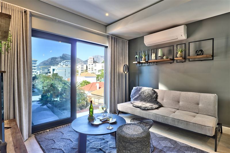 Lounge area