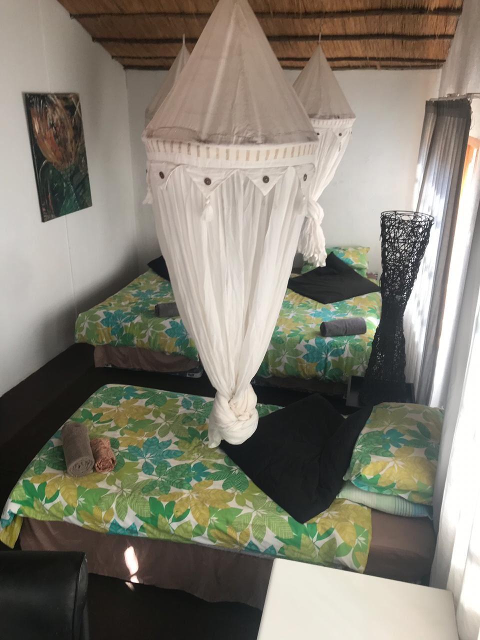 SIDLEKE SELUSOTI Proudly African Accommodation