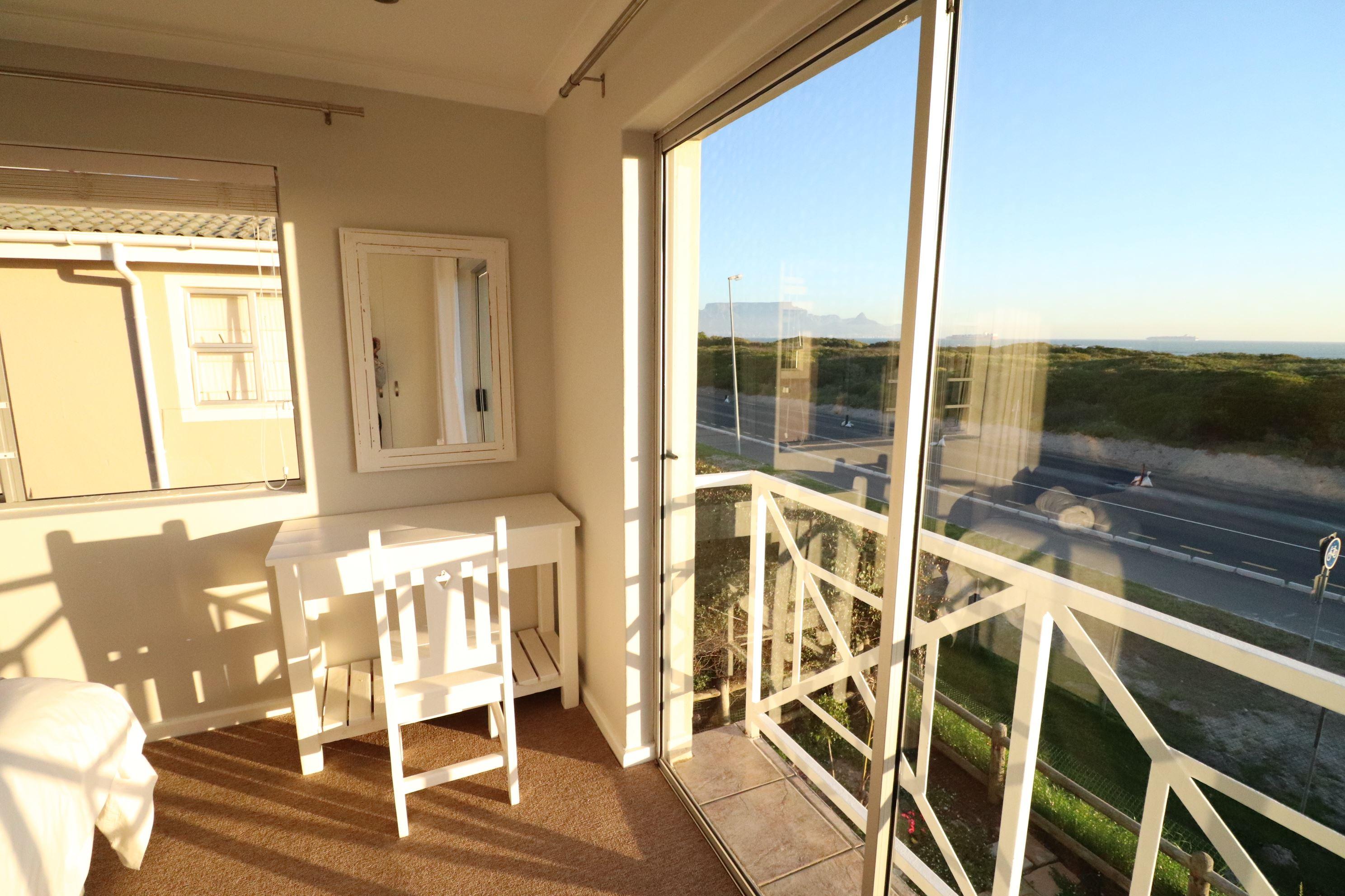 Large 5 Sleeper in Beach club! | Big Bay Accommodation