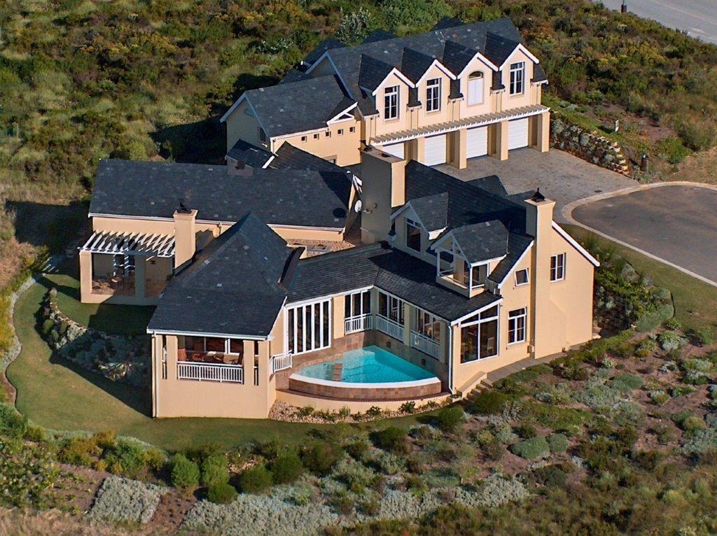 Pezula Lagoon View Luxury | Self-catering Pezula Golf Estate
