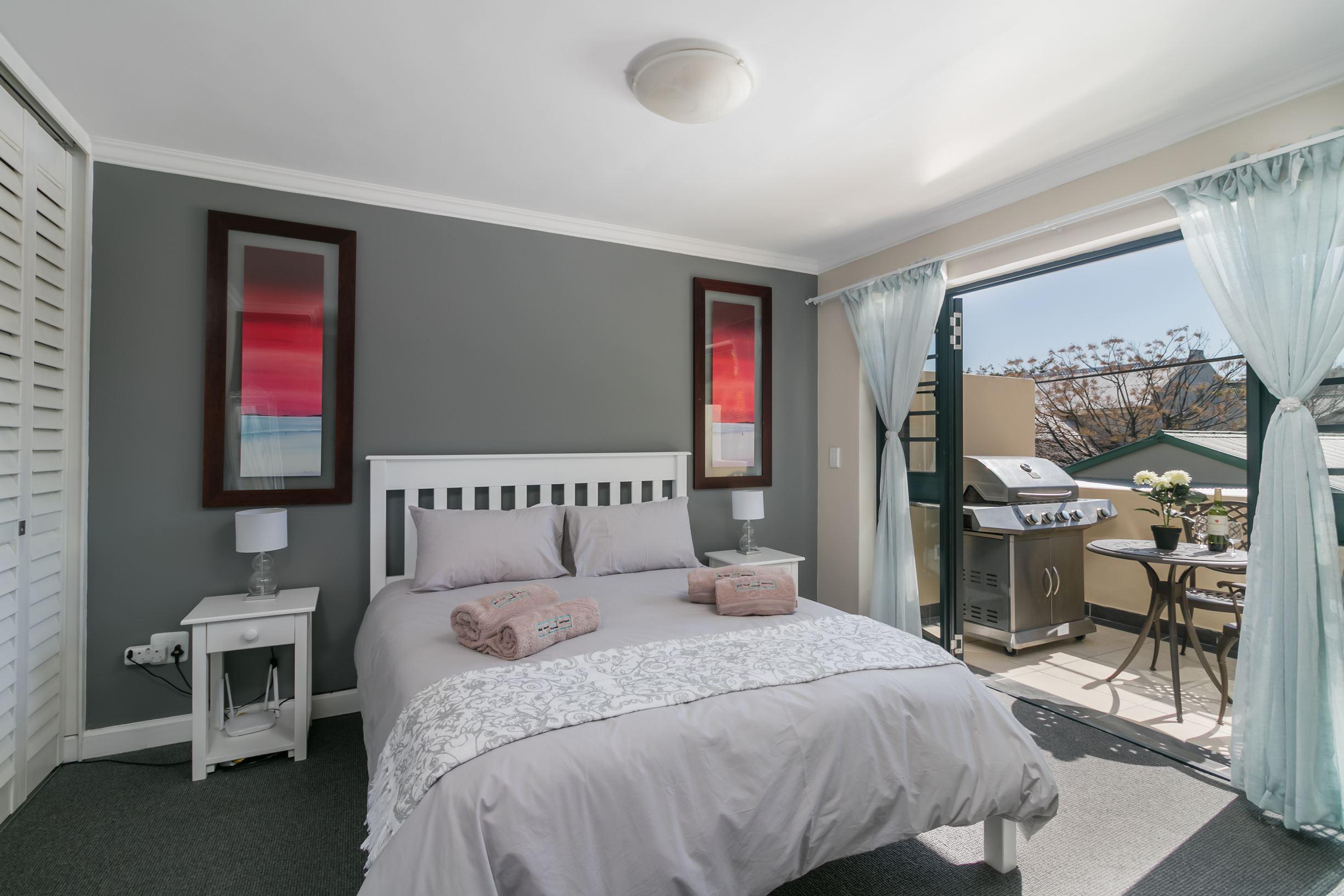Blue Moon SKY | Knysna Self-catering