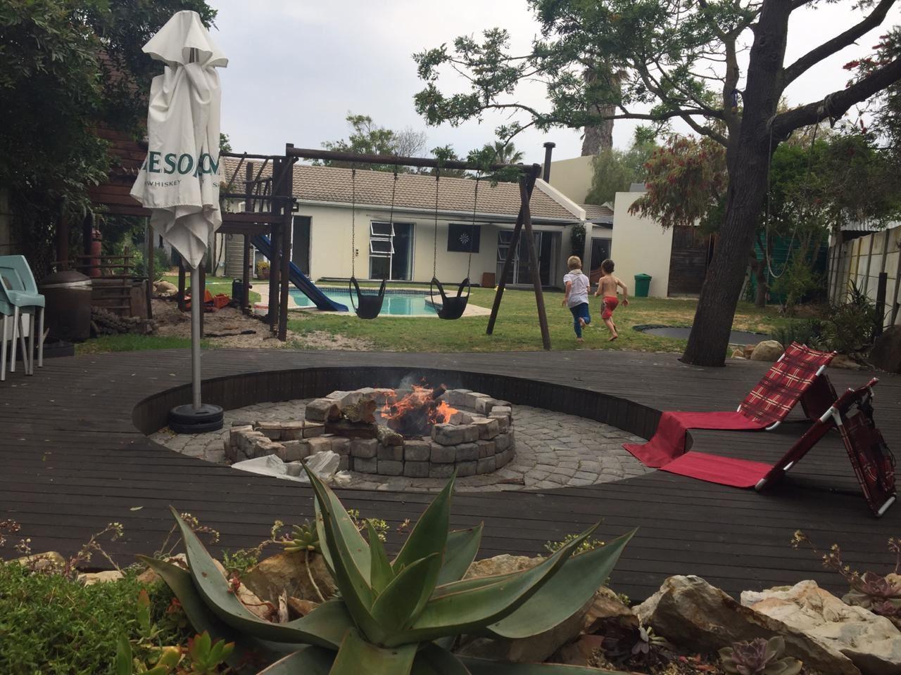 A Few Blocks Away Budget Deals and Offers Book Now!