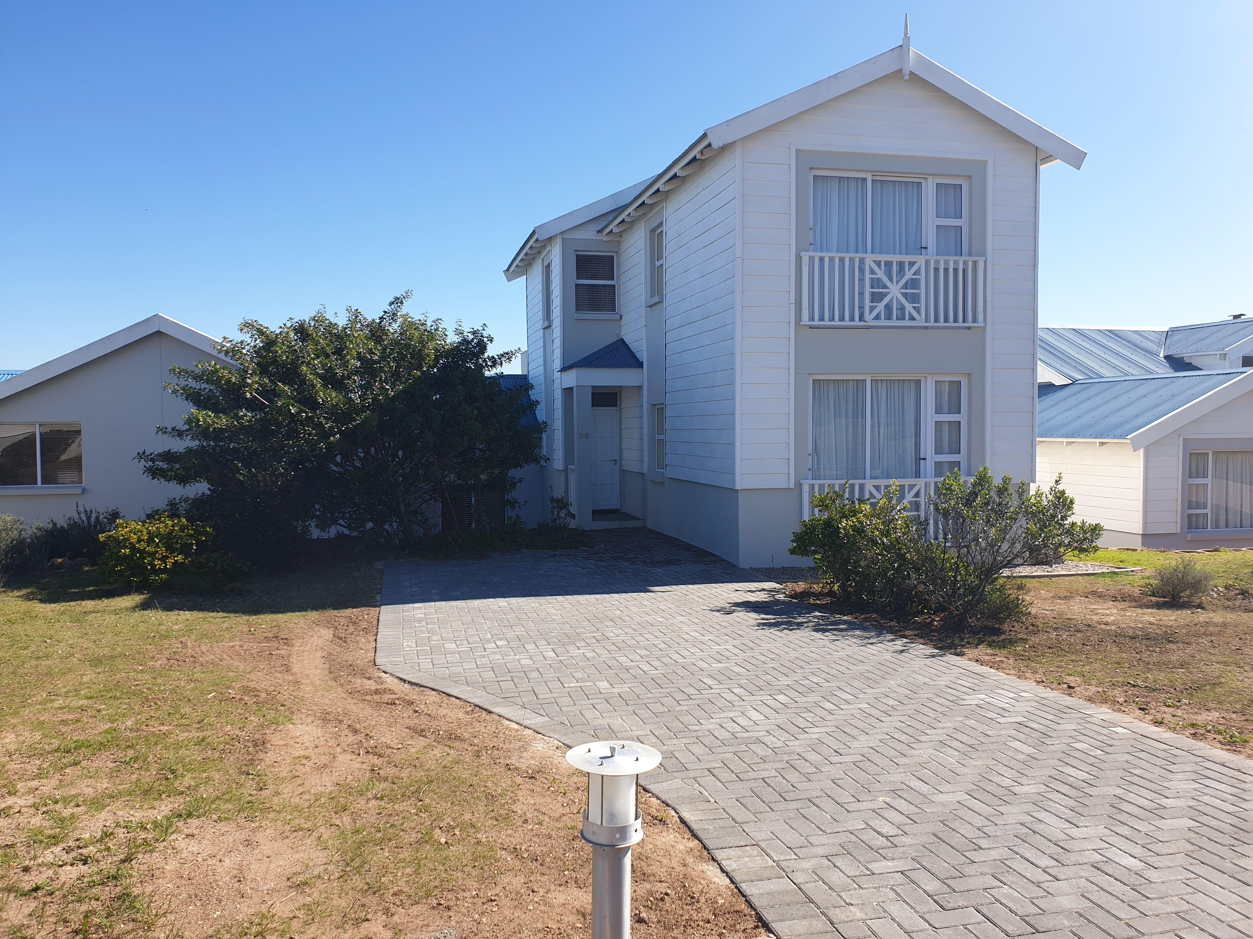 Pinnacle Point Golf Estate-Golf Lodge 58 | Mossel Bay Specials
