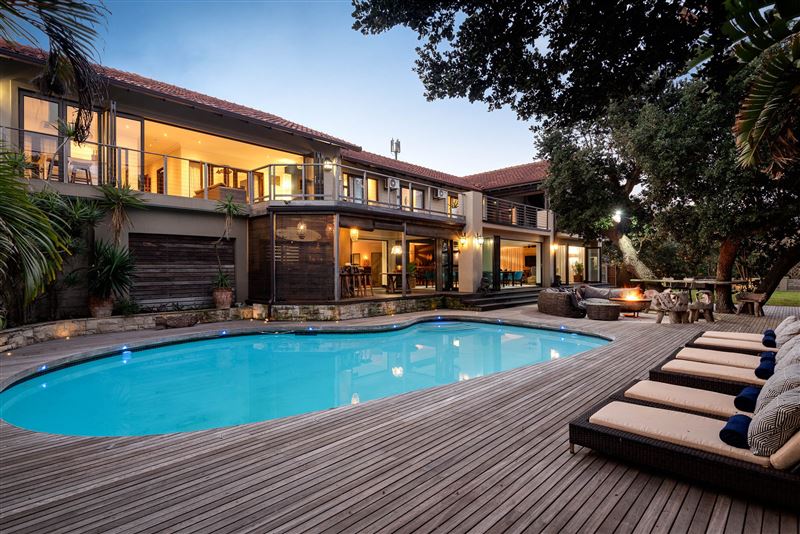 Pool area