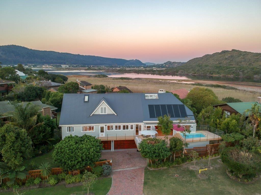 Breezy Heights | The Island (Sedgefield) Accommodation
