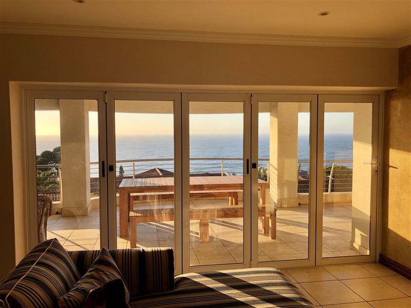 Lounge area