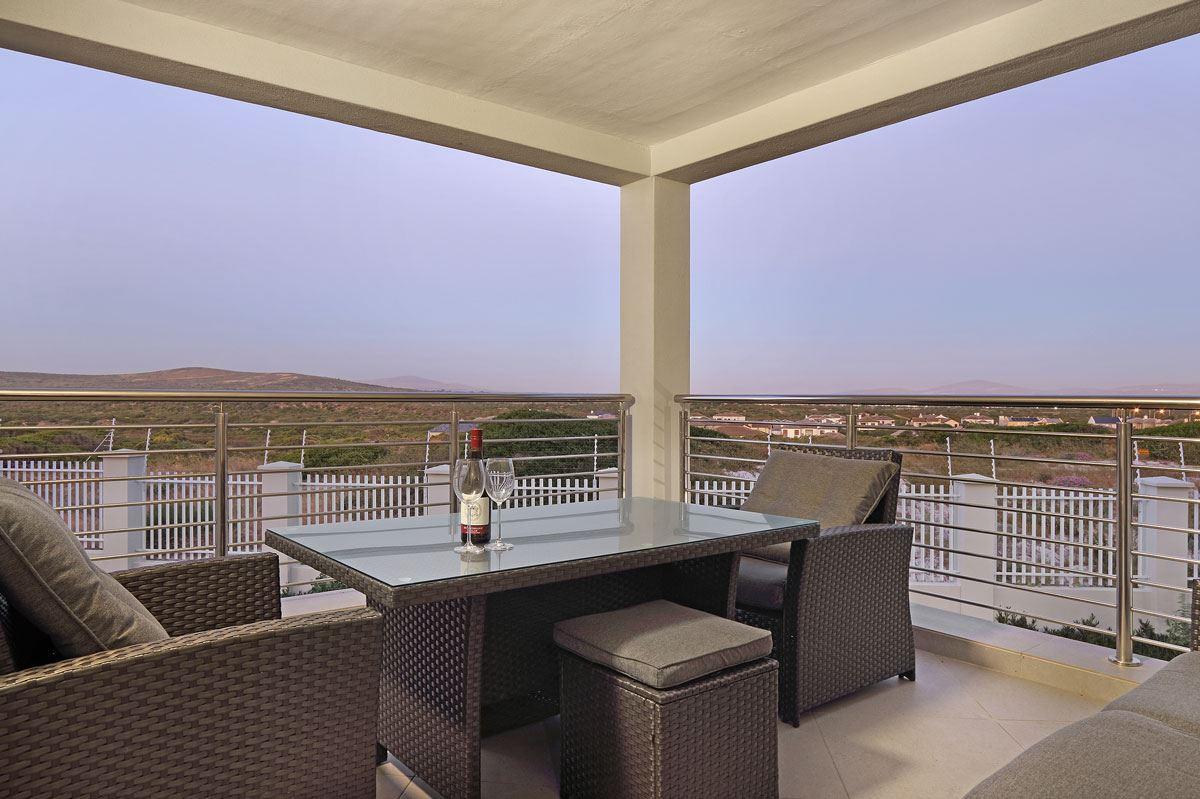 Bona View G36 by AirAgents | Cape Peninsula Specials